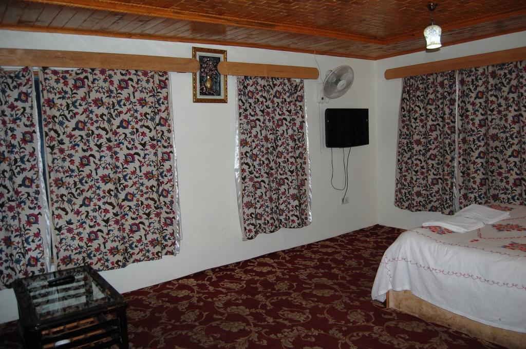 Pahalgām Hotel Paradise Inn חדר תמונה