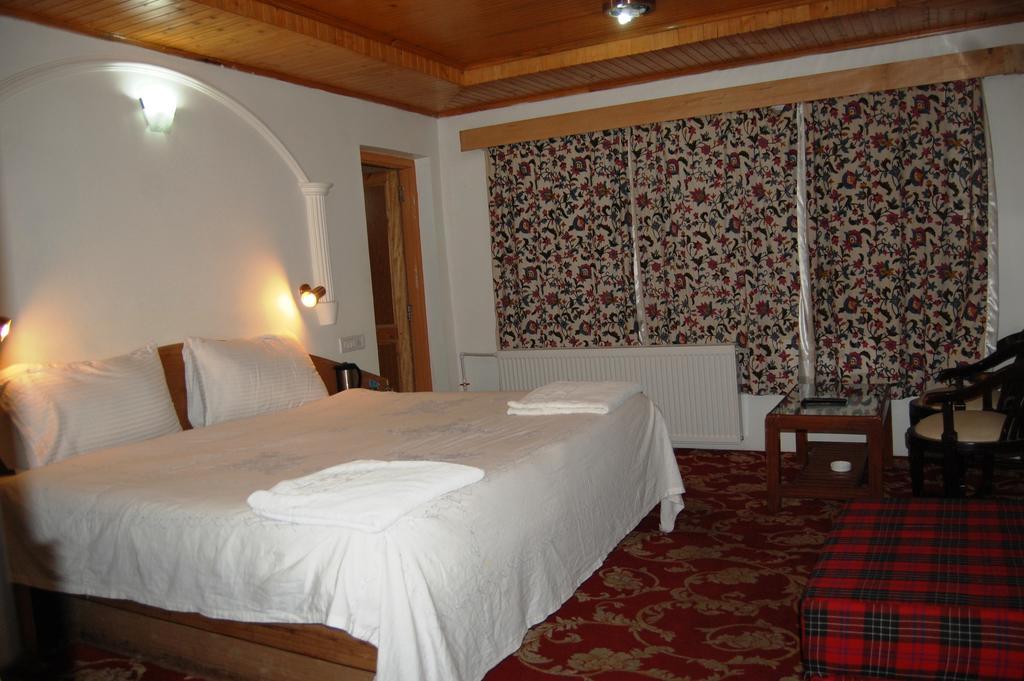 Pahalgām Hotel Paradise Inn מראה חיצוני תמונה