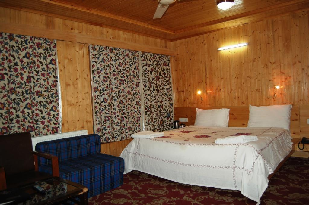 Pahalgām Hotel Paradise Inn מראה חיצוני תמונה