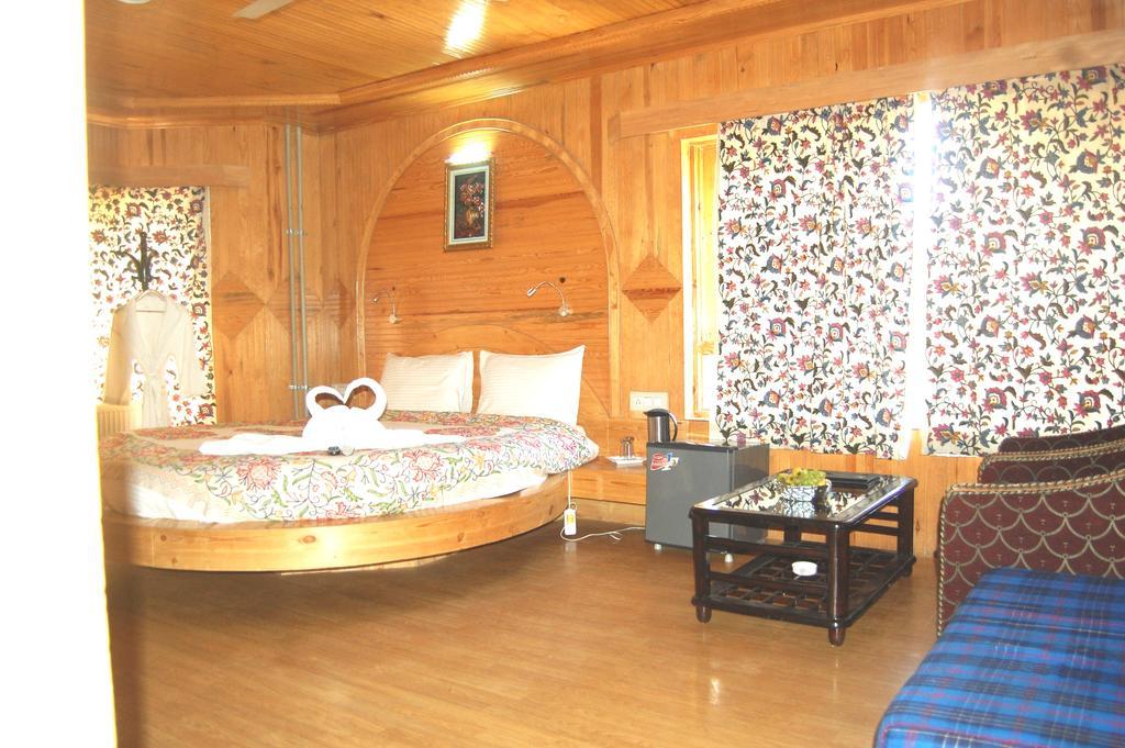 Pahalgām Hotel Paradise Inn מראה חיצוני תמונה