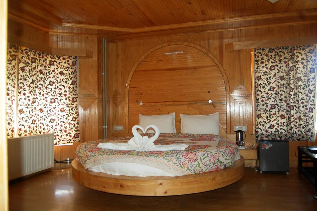Pahalgām Hotel Paradise Inn מראה חיצוני תמונה