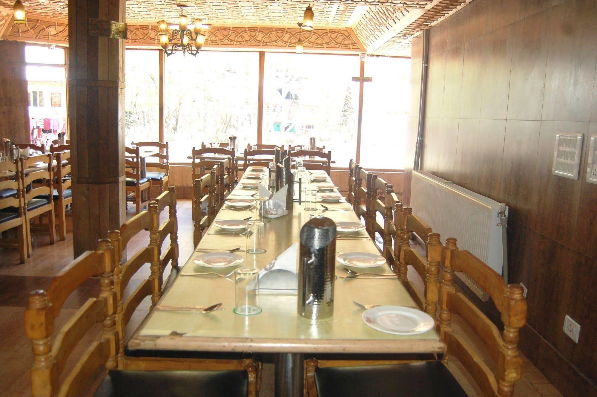 Pahalgām Hotel Paradise Inn מראה חיצוני תמונה