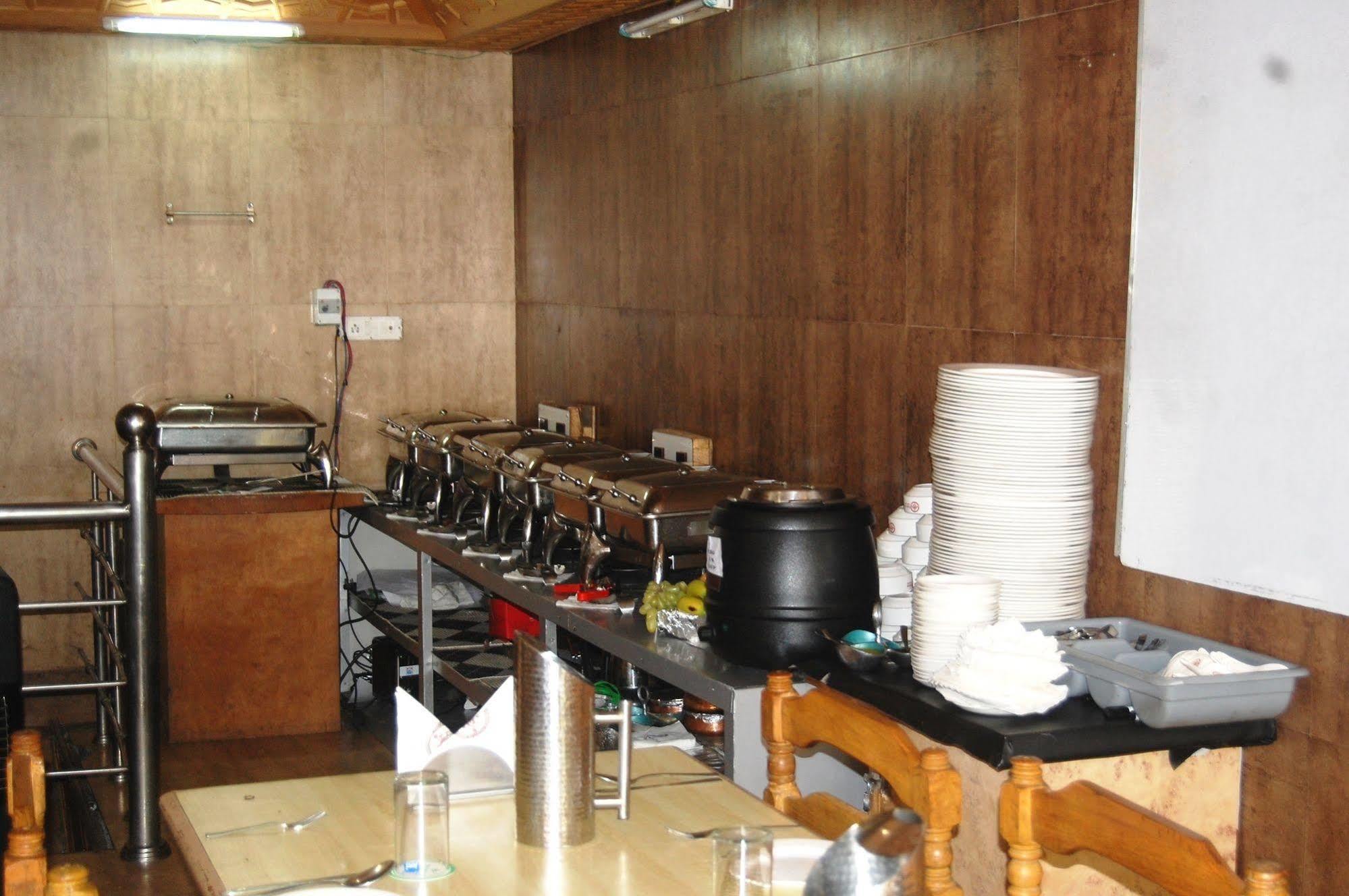 Pahalgām Hotel Paradise Inn מראה חיצוני תמונה